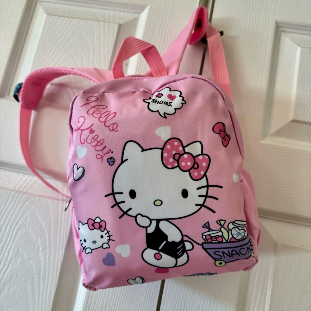 Hello Kitty Backpack - Picture 8 of 13